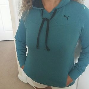 Puma sweater